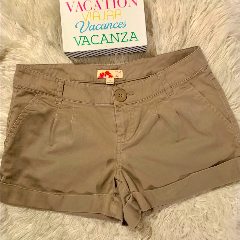 Shorts Forever 21